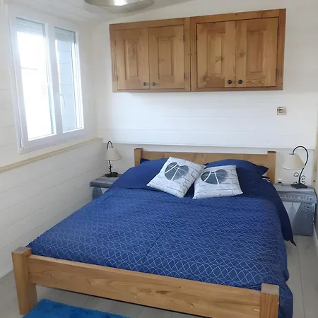 Holiday home Chez Isa Maison De Pecheur Etretat